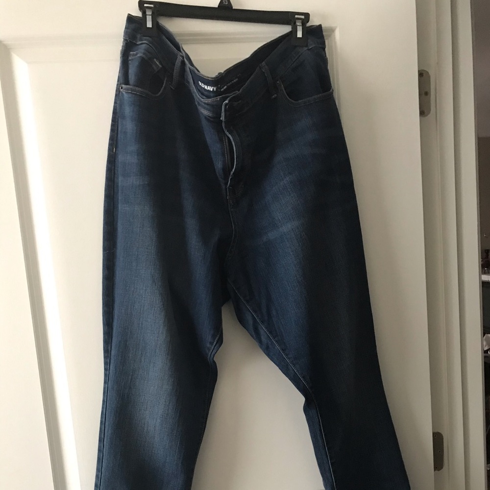 Curvy Jeans with a sexy close fit
